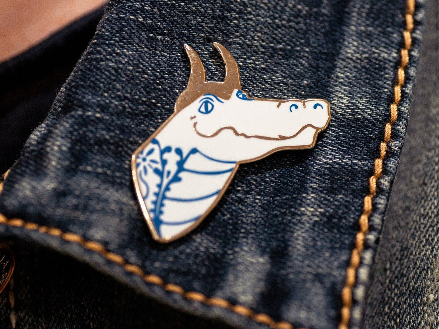 Alligator Loki Pin